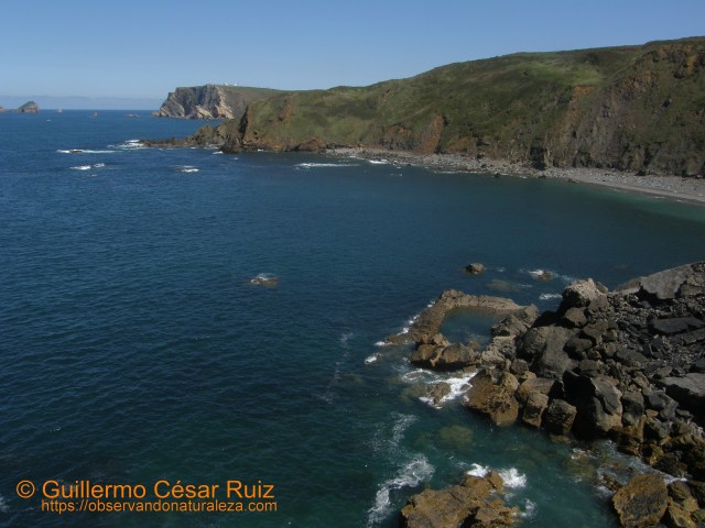 Playa El Cuerno o Les Melleres y Punta de Ferrero, Verdicio (Gozón-Asturias)